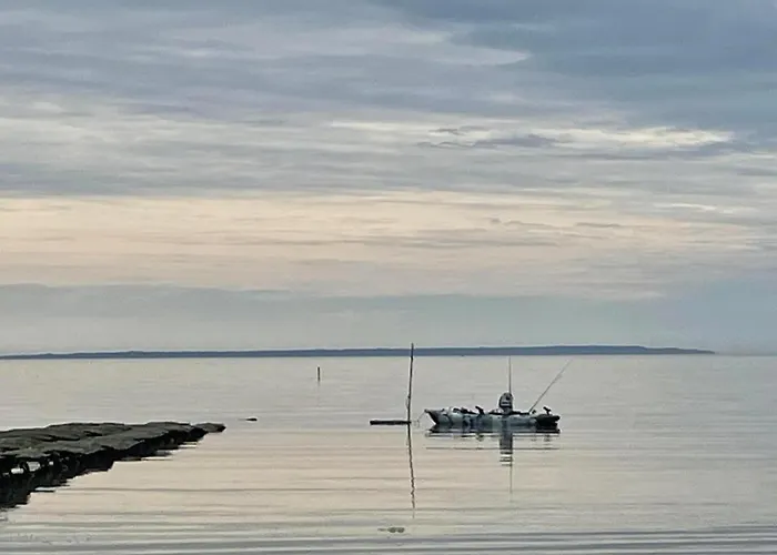 Du Corps De Garde - Bord De Normandie * Saint-Germain-sur-Ay