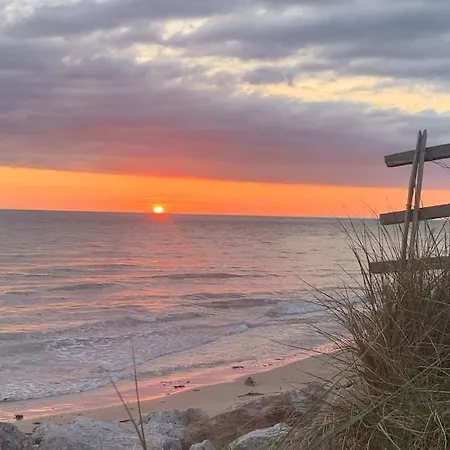 Du Corps De Garde - Bord De Normandie Holiday home *